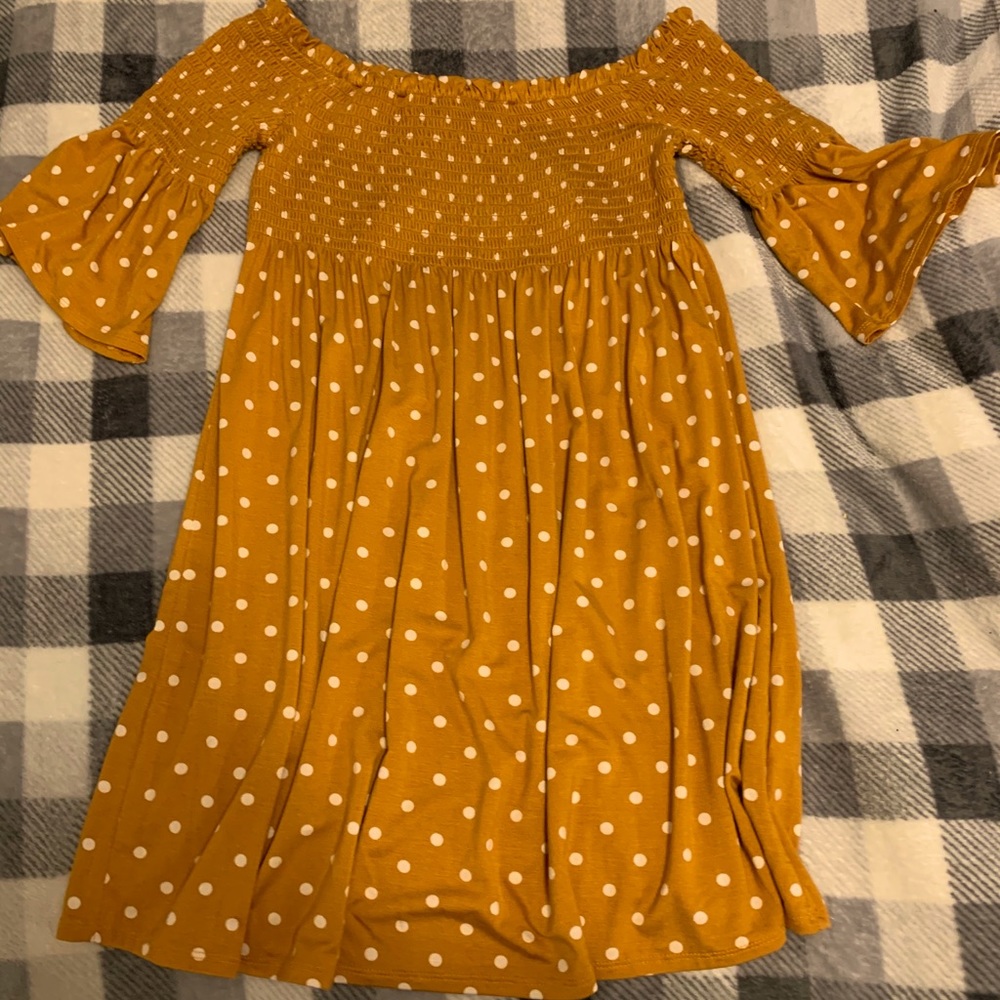 An off the shoulder XS dress